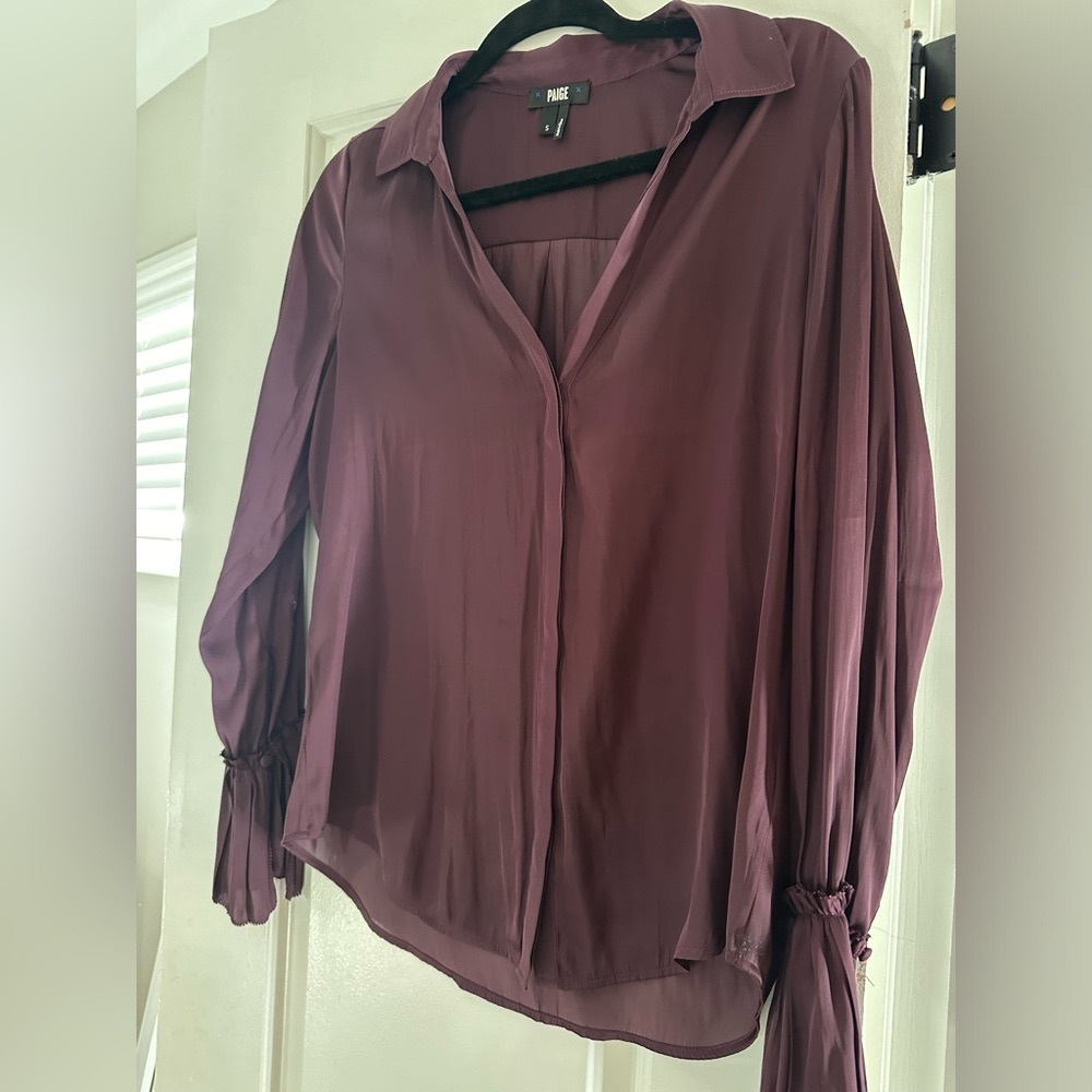 Paige size small silk blouse. Worn once.